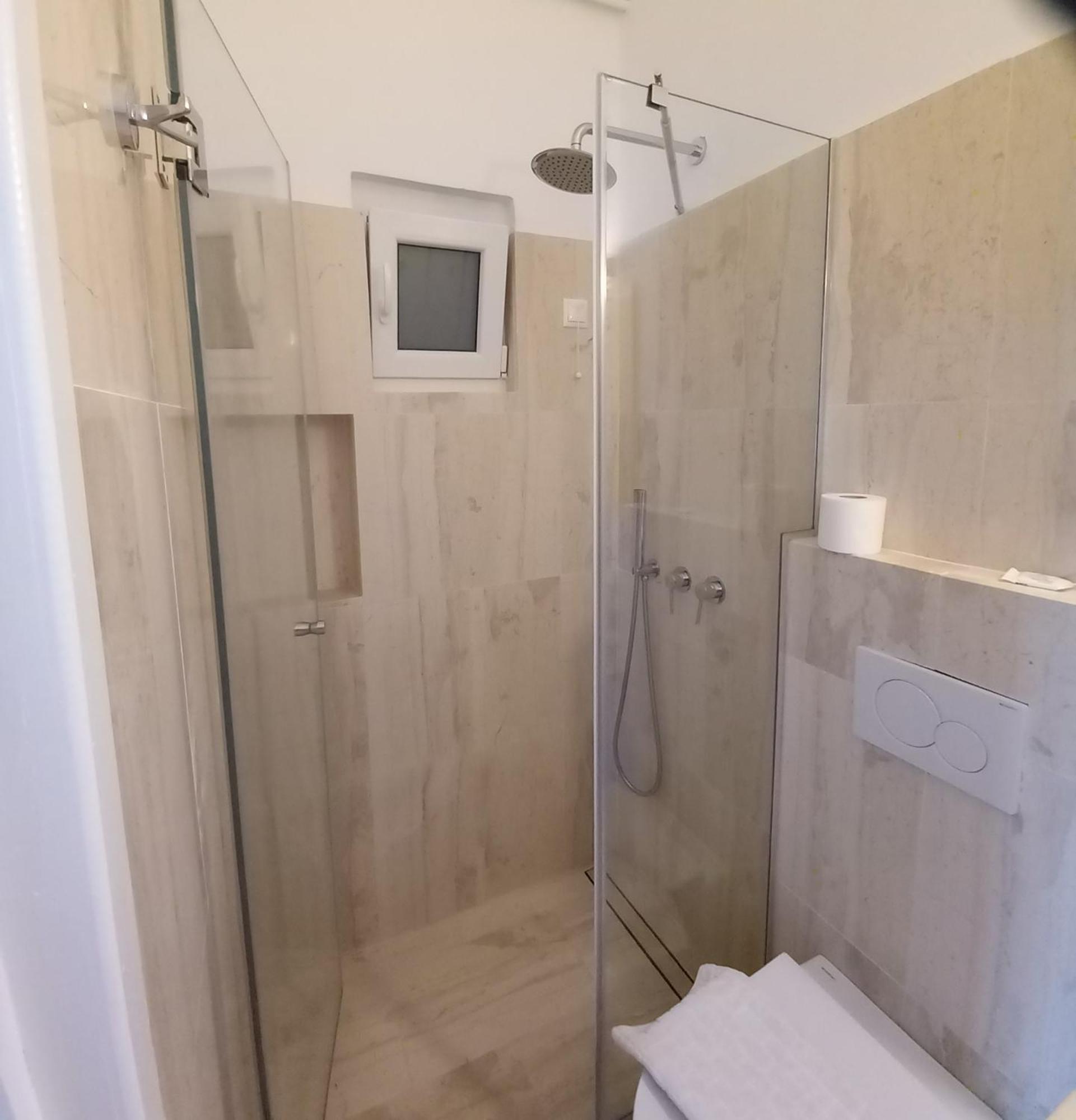 Naias Hotel Livadi  Ngoại thất bức ảnh