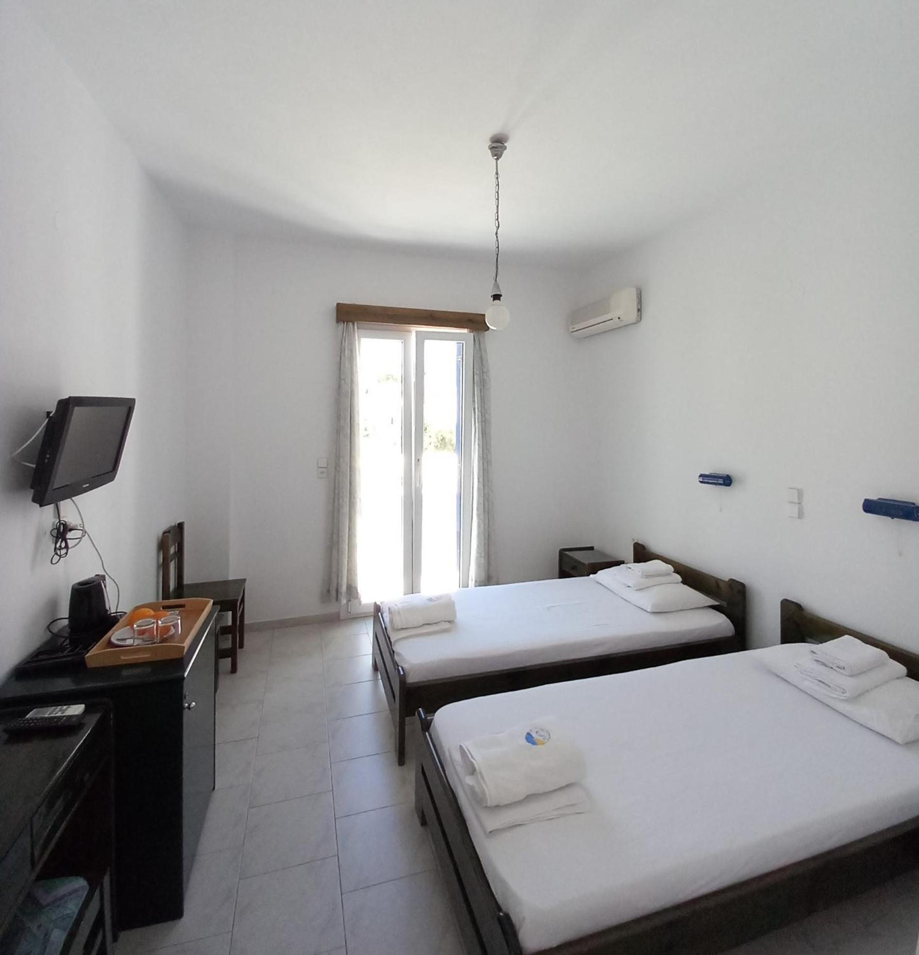 Naias Hotel Livadi  Ngoại thất bức ảnh